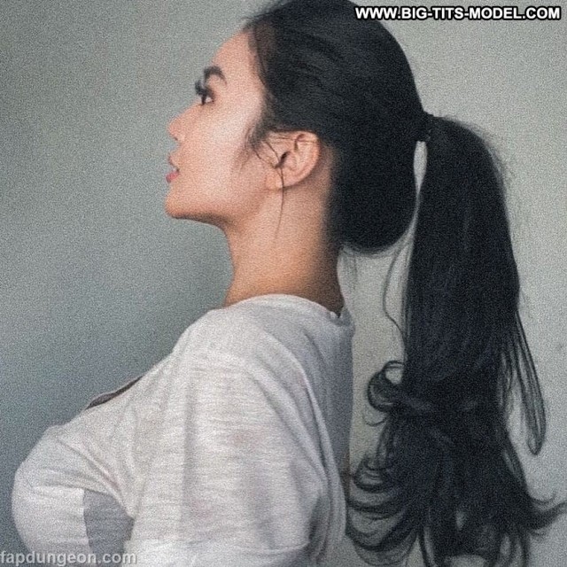 6220-monica-ardhea-straight-boobs-asian-busty-youtube-asian-boobs-twitter